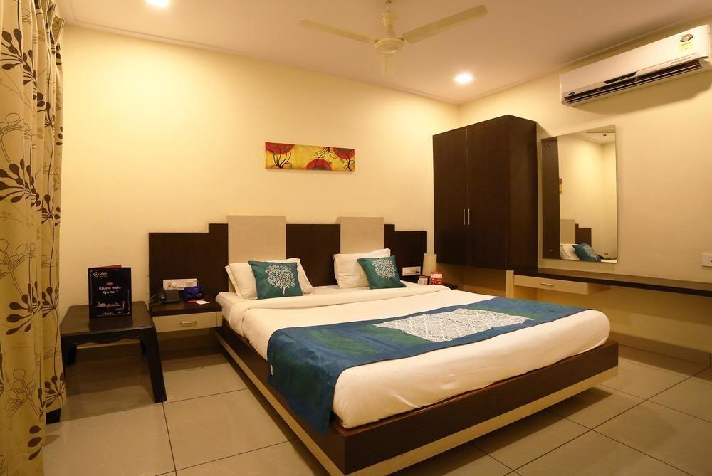 Oyo Rooms Mahanadu Road Vijayawāda Exteriér fotografie